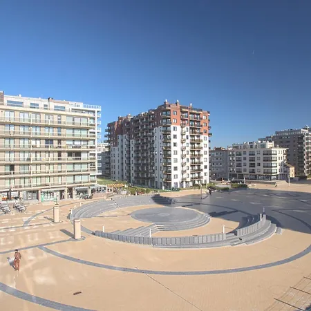 Westrand A0206 - Esplanade View * De Panne