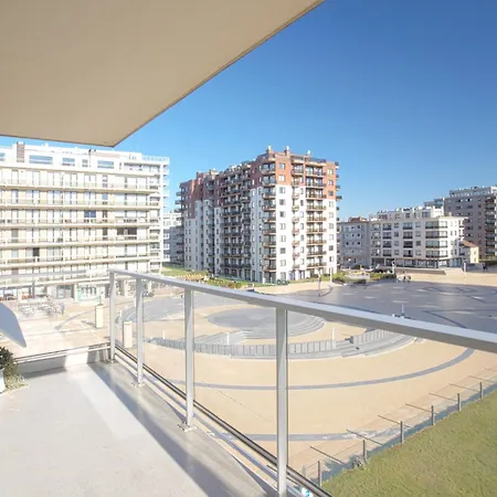 Westrand A0206 - Esplanade View * De Panne